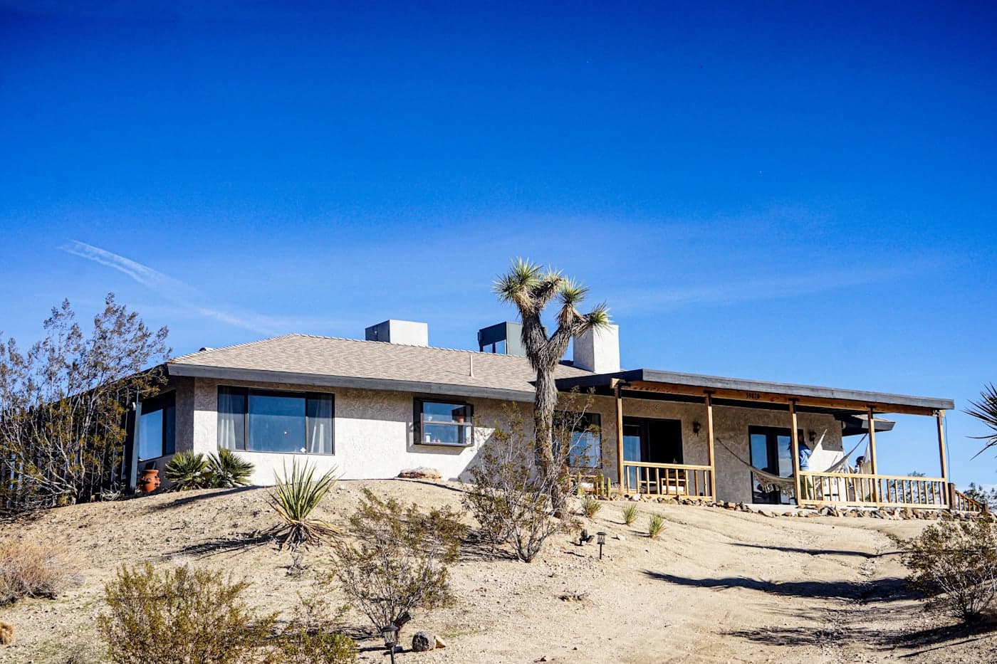 A Southern Nevada desert home kept comfortable through the summer heat